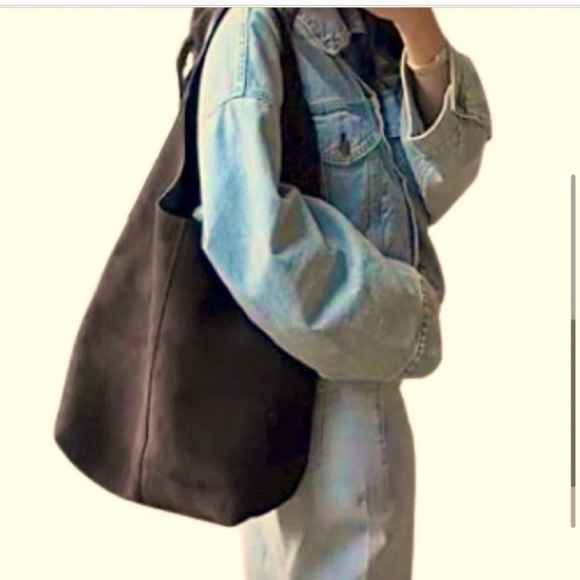 🆕- Gap Viral Chocolate Brown Vegan Leather Slouchy Bag - Picture 2 of 7